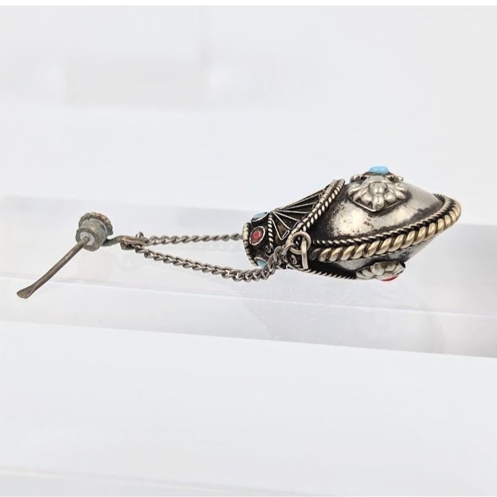 VTG Tibetan Himalayan Snuff Bottle Pendant Silver Tone Intricate - Picture 6 of 13